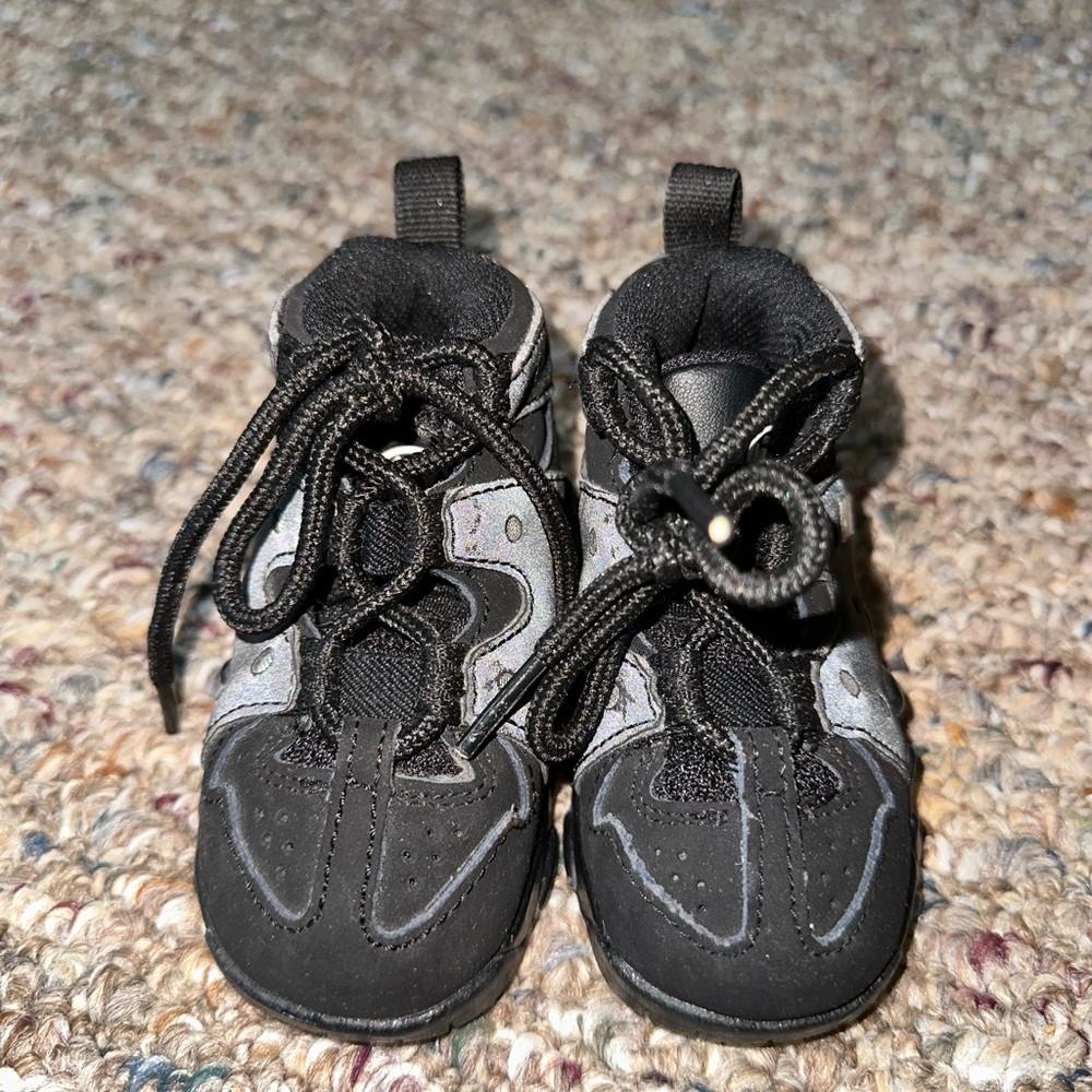 408886-010 Air Max CB 94 Toddler Size 4c Preowned